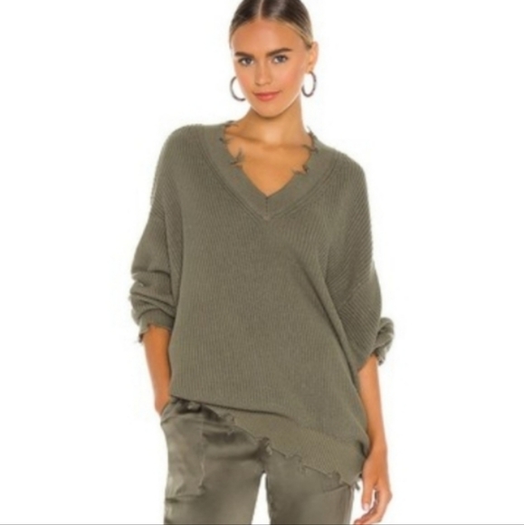 Young Fabulous & Broke Sweaters - New Young Fabulous & Broke Run Away Sweater in Pine, Green S/M